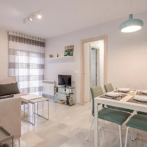 https://apartamento-congresos-granada-canovas.es-andalucia.com